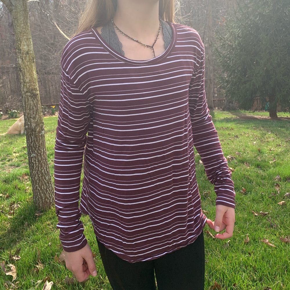 Soft and sexy American eagle top